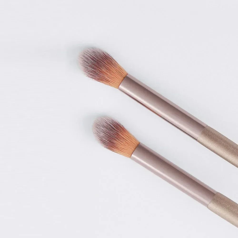 2 - Piece Eye Brush Set – Blending & Highlighting Professional Brushes - CosmétiquebyLyria