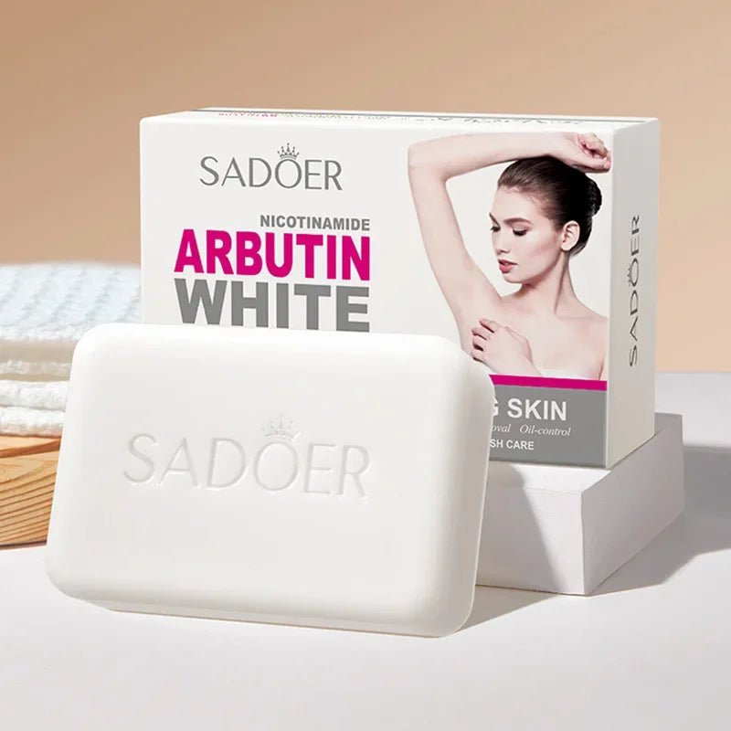 SADOER Brightening Facial Soap – Arbutin & Niacinamide for Deep Cleansing & Radiant Skin - CosmétiquebyLyria